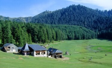 HIMACHAL 8N/9D (2N Shimla-3N Manali – 1N Dharamshala-2N Dalhousie)